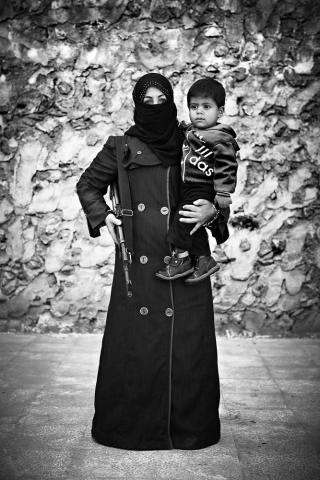 Syria: FSA Women Fighters