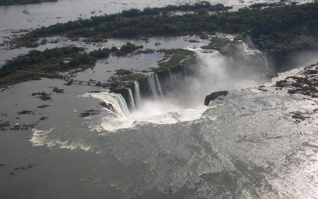 Air Terjun Iguazu 3